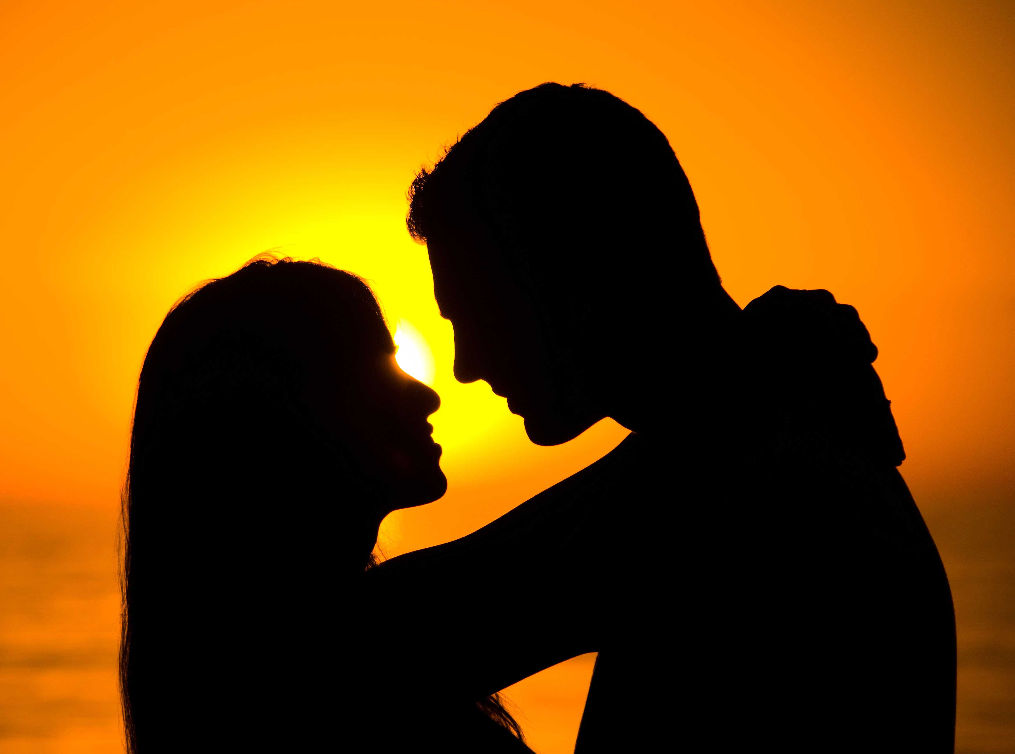 The Sun's Kiss: Discover Sensual Sunshine's OnlyFans Empire